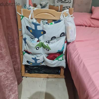 سرير اطفال خشب للبيع
