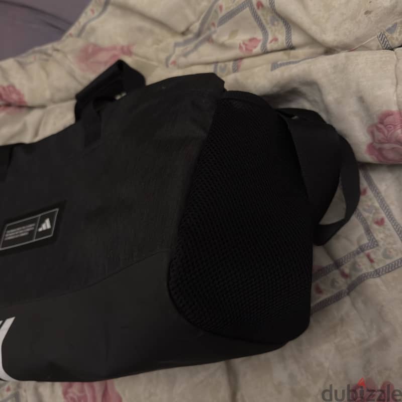 Adidas duffle bag 1