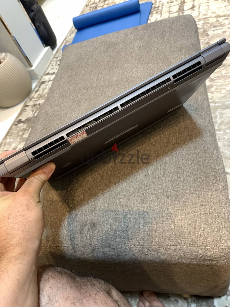 HP Z fury G8 7