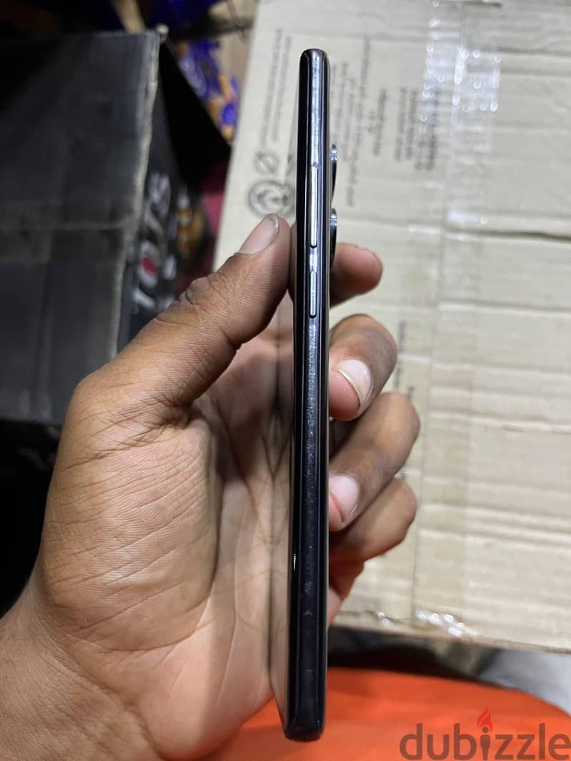 Xiaomi Redmi Note 14 Pro 3
