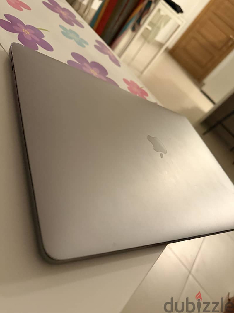 MacBook Pro 15-inch 2016 – Touch Bar 5