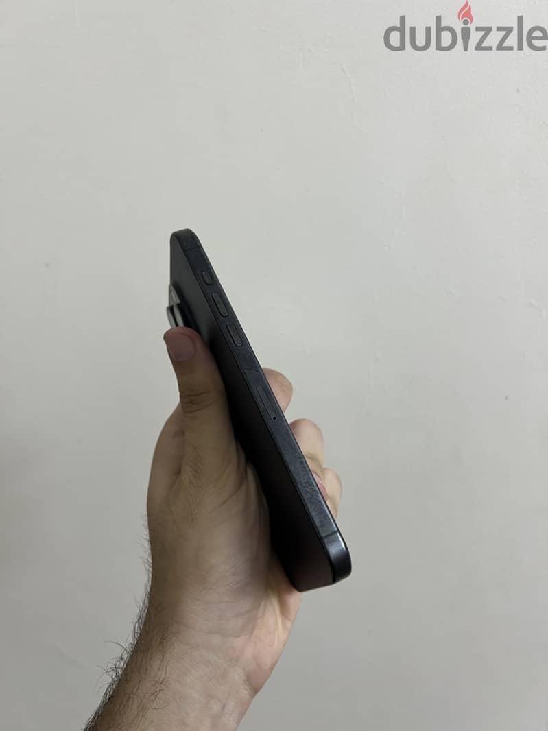Apple - iPhone 15 Pro Max 3