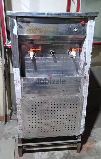 كولدير مياه 3 حنفيه علبه ماتور ثلث حصان دانفوس شغال تمام جدا