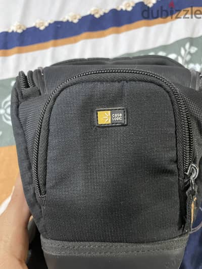 كاميرا نيكون D5200 Nikon  كسر الزيرو  بالكرتونة و الكماليات بالفاتورة