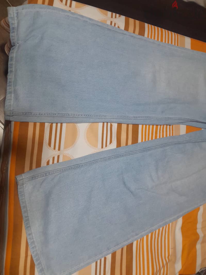light blue h&m jeans 2