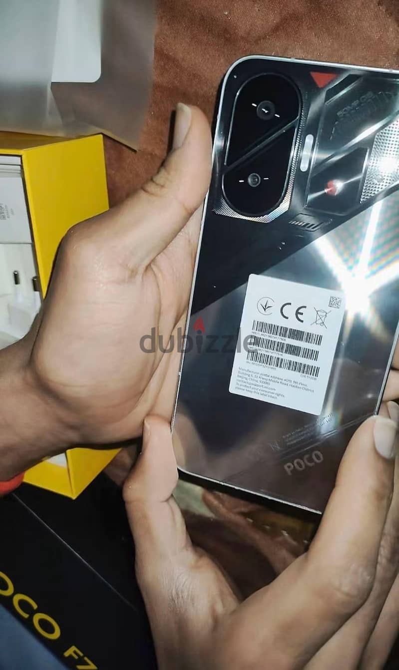 Xiaomi Poco F7 Global Edition 1