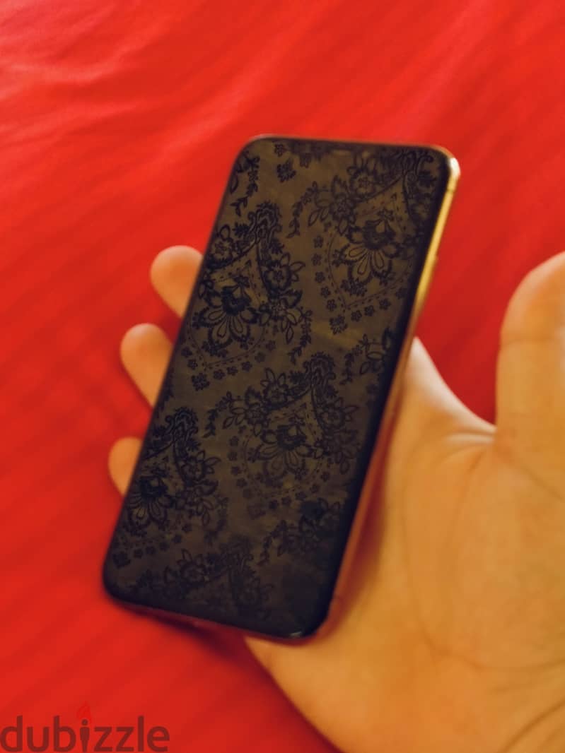 Apple - iPhone XS 5