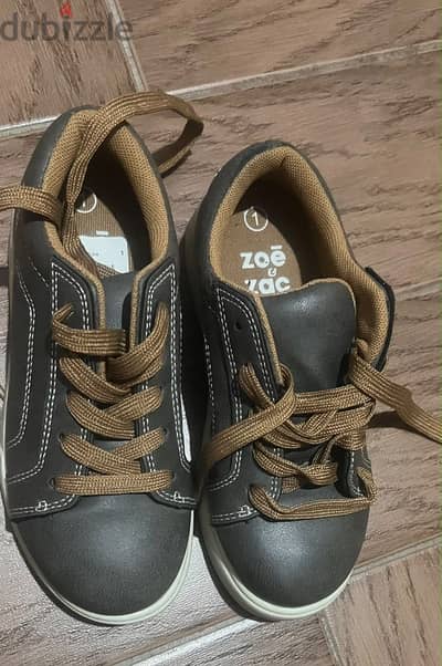 Brand New! Zoe & Zac Boys Shoes Size 32.5 Casual Shoes