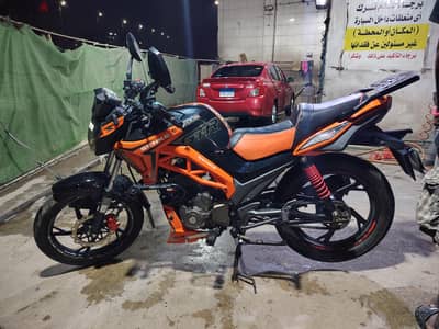 سينكي 200 سي سي رخصه سنه ونص ماشية 20 الف