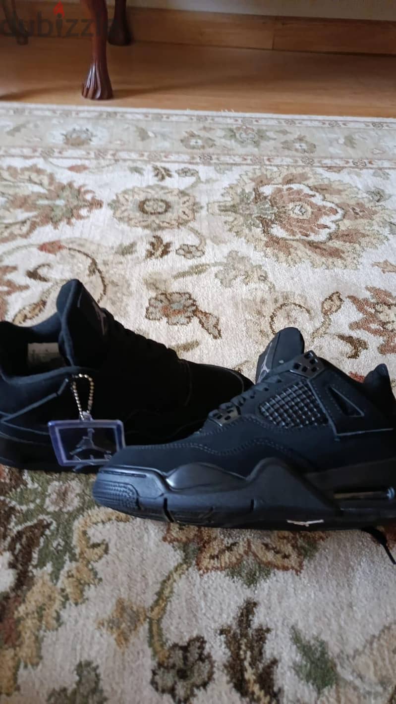 Jordan 4 black cat sneakers 3