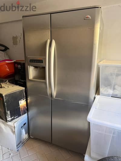 white_westing house refrigerator
