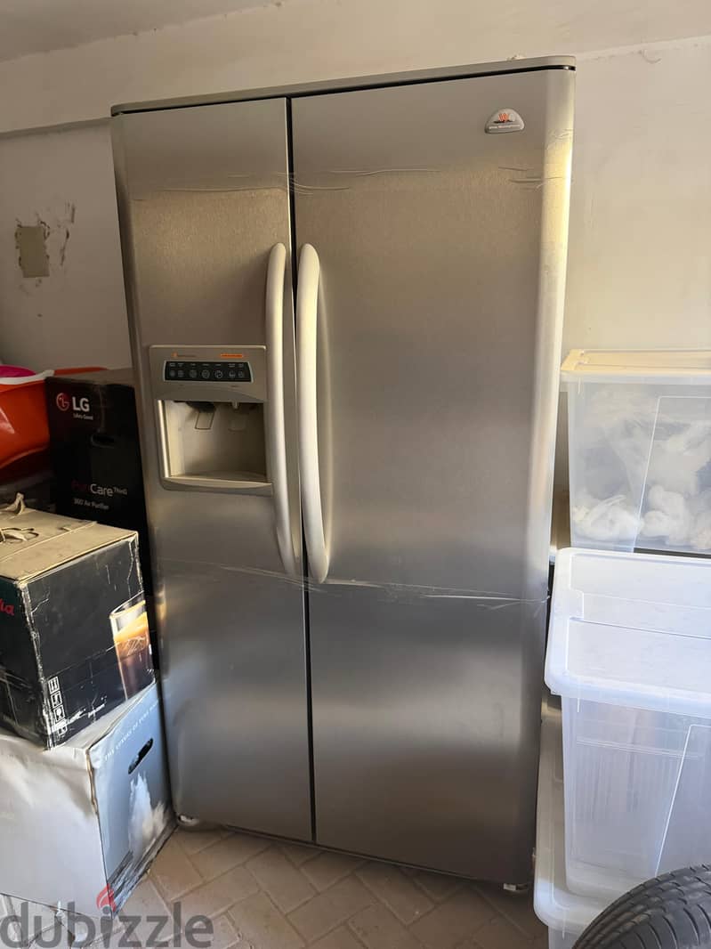white_westing house refrigerator 7