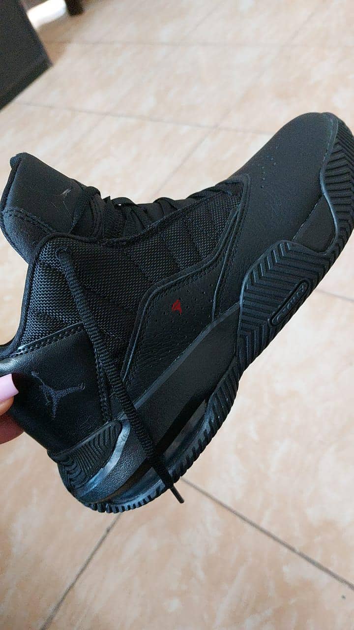 nNke Jordan 2