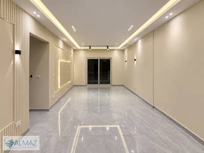 A distinctive, unfurnished 155-square-meter apartment with an elevator is available for rent in the Paradise Compound, Fifth Settlement.