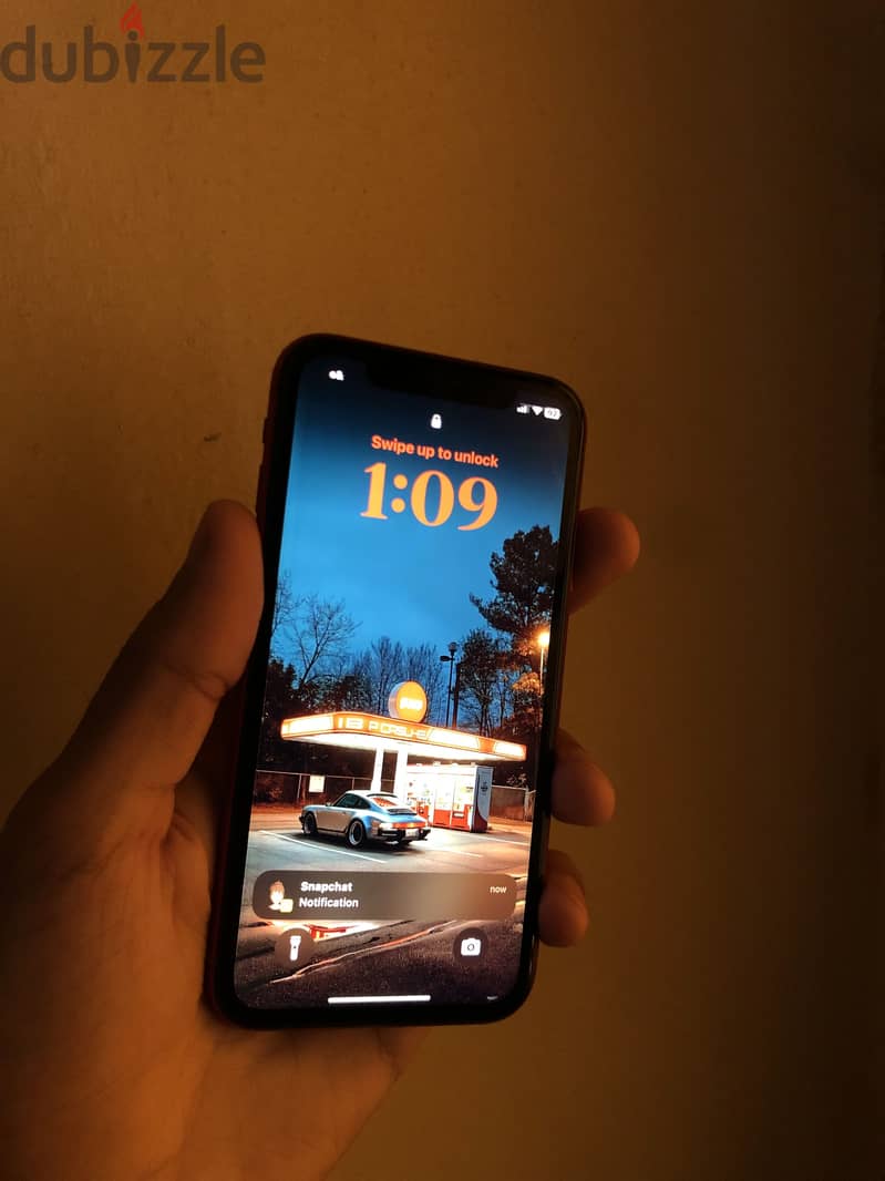 Apple - iPhone XR (128) 2