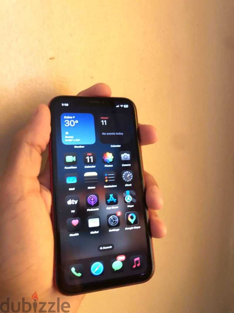 Apple - iPhone XR (128) 3