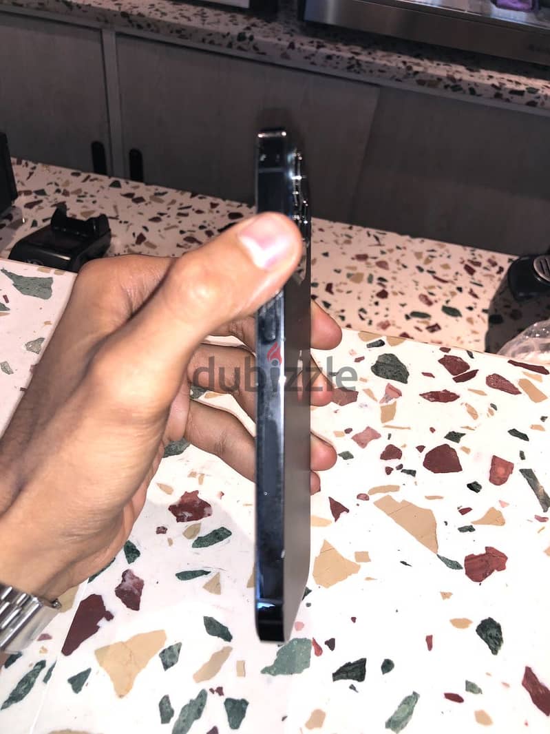 Apple - iPhone 13 Pro 1