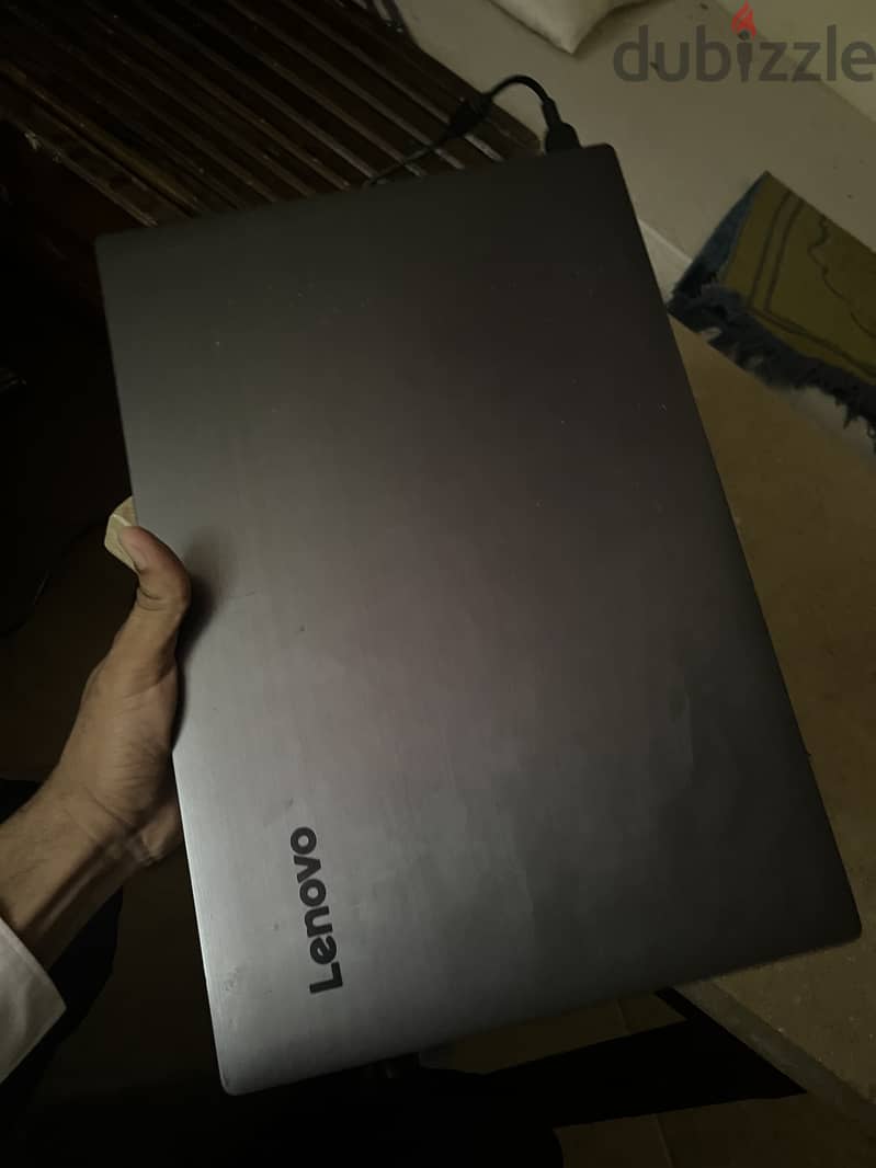 Lenovo idea pad v330 15ibk 4