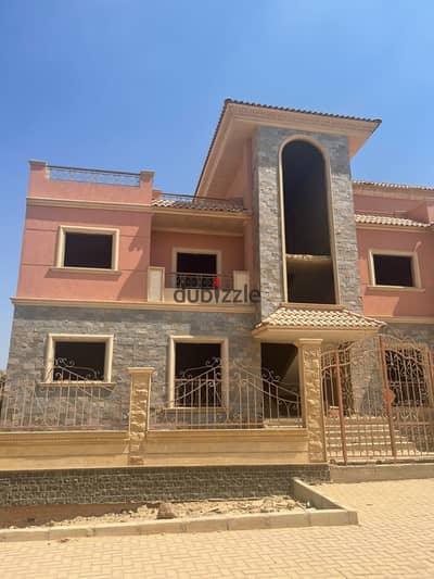 Villa for sale in Standalone 940 meters in the 13th district Sheikh Zayed