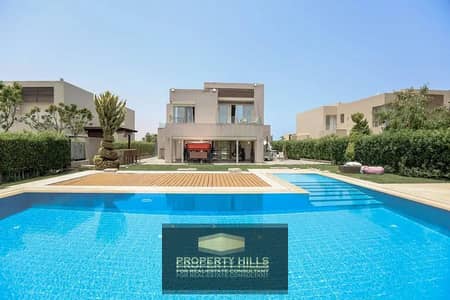 Villa 290m buildings with a 220m garden immediate delivery open view of the landscape directly next to Mountain View