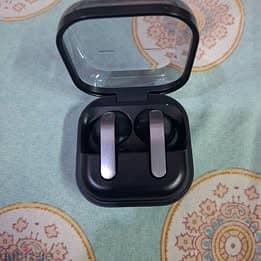 Samsung Galaxy Buds4 Pro 7