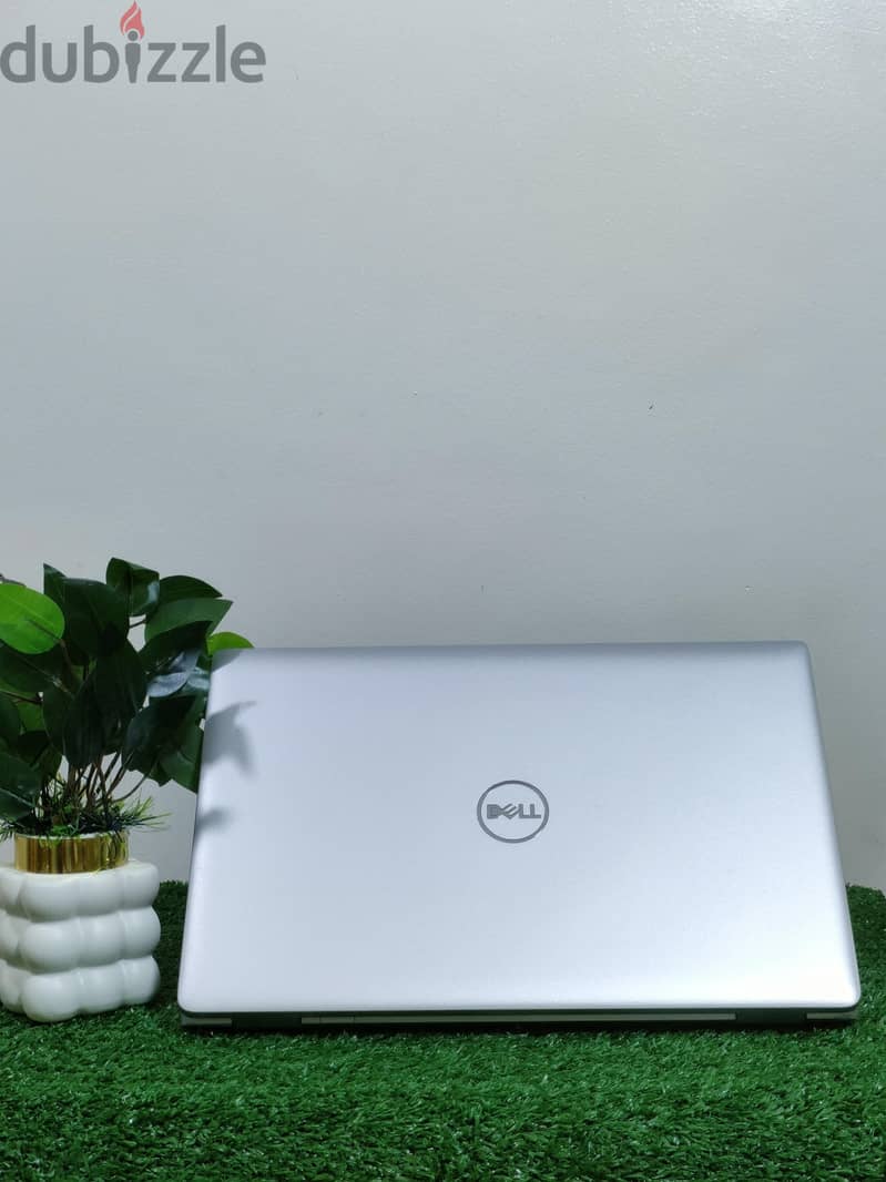 DELL latitude 5520 4