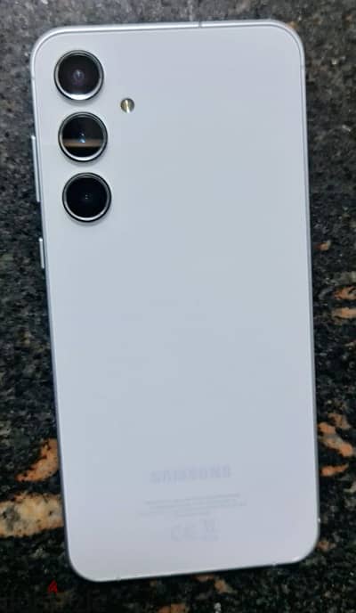 Samsung A55 ram 8  258 gb