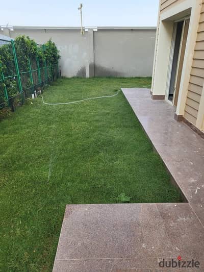 iVilla for rent in Mountain View Chillout Park (October), including kitchen and air conditioning