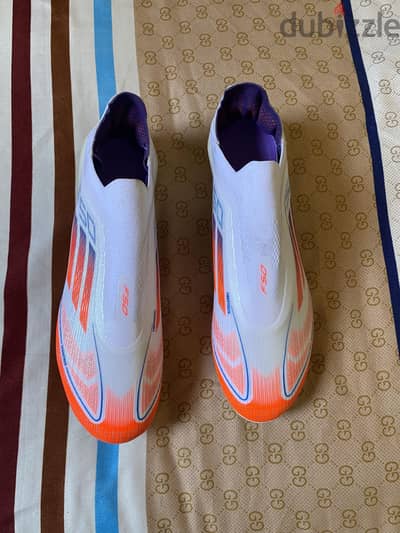 جزمه كوره f50