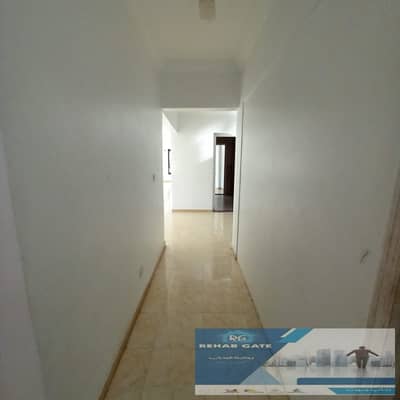  Available for Rent in Al Rehab – Phase 5    A distinctive apartment with a spacious layout and excellent design, in a quiet location near Ga