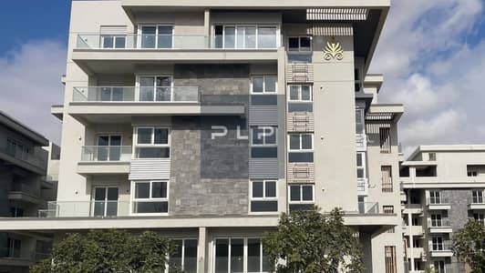 Luxury Apartment with Private Garden for Sale in Mountain View iCity New Cairo