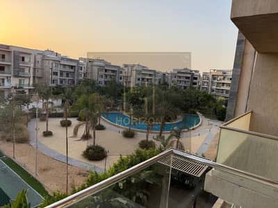 شقة 3 غرف مفروش للبيع جاليريا مون فالي التجمع القاهرة الجديدة Apartment sale Galleria Moon Valley New Ca