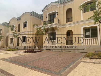 Ready to move Town House for Sale in l’Avenir Mostakbal City with very prime location