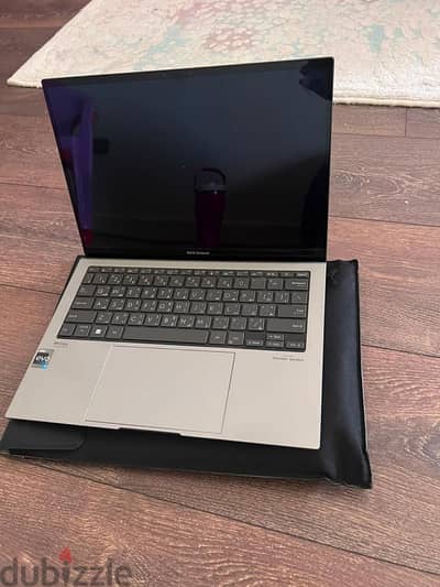 Asus Zenbook S 13 OLED UX5304VA كسر زيرو - فى الضمان