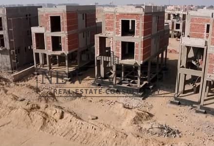 townhouse for sale in Stei8ht -new cairo- beside el rehab -Delivery 2027-Installments over 4 years
