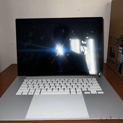 Asus Zenbook S16 OLED (UM5606) - 32GB RAM/ 2TB SSD