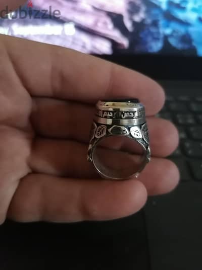 خاتم فضه عيار ٩٢٥ عدد ٢٧ جرام بفص عقيق