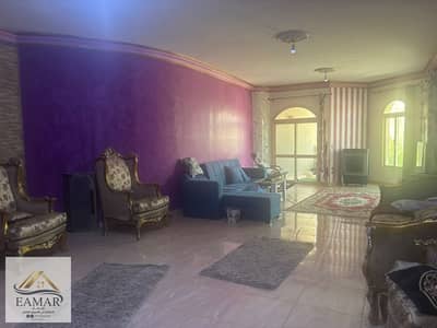 Urgent sale: 220m² apartment in Al-Banafseg 4 Villas area, first floor, high-end (super-lux) finishing.