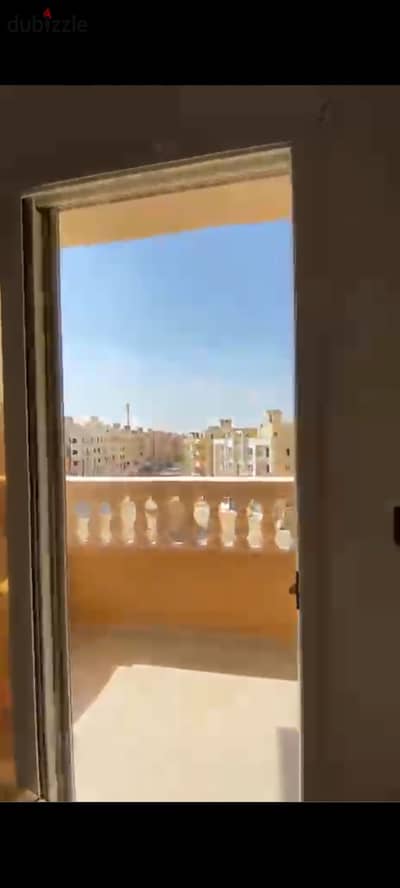 شقة للبيع في كمبوند زايد هايتس سوبر لوكس