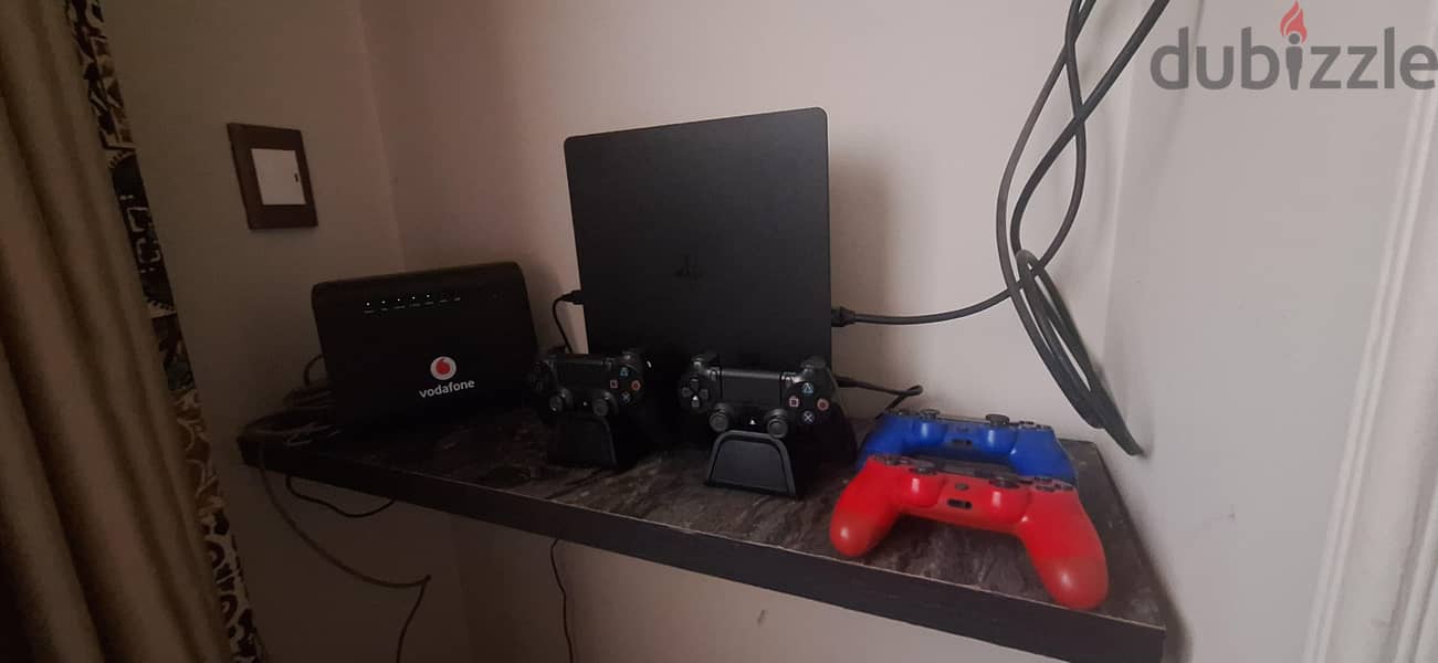 PS4 SLIM 3