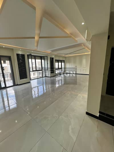 Duplex for rent SODIC Eastown ,
