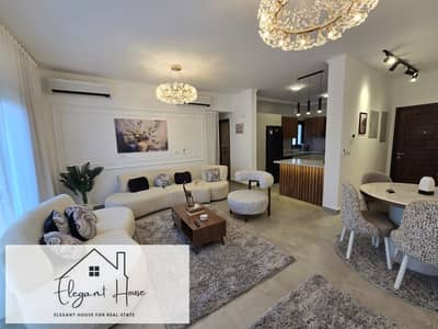 للايجار مفروش فى مدينتى اول سكن و فرش مودرن فى بريفادو ، 3 غرف نوم و 3 حمام