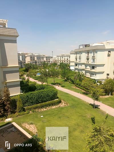آي فيلا روف للبيع في ماونتن فيو هايد بارك Mountain View Hyde Park ميدل نصف تشطيب بتقسيم مميز وموقع رائع وفرصة مميزة للسكن والاستثمار