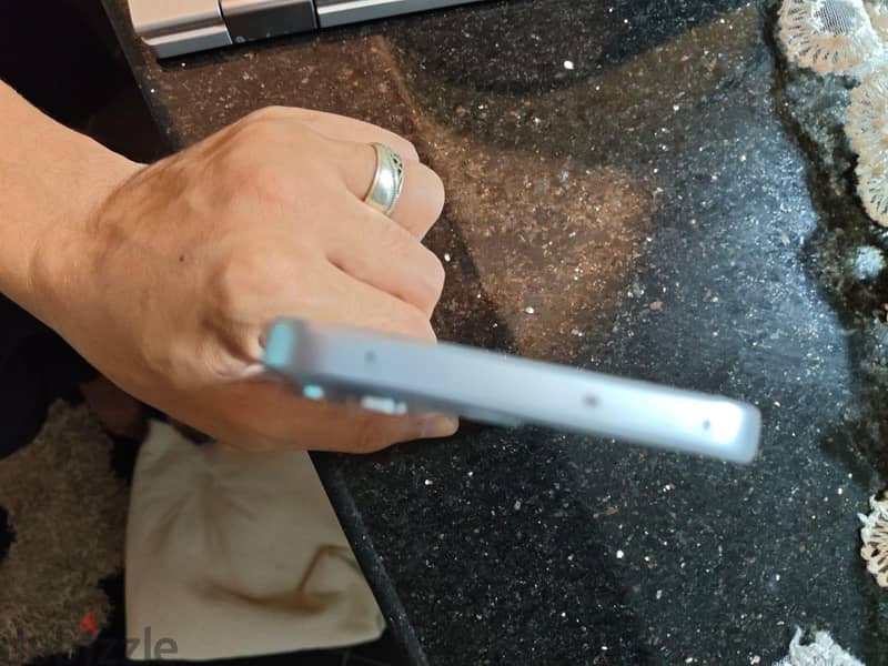 OPPO Reno 14F 5G 4