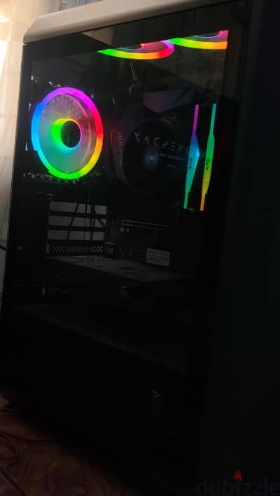 Pc gaming مستعمل ف حالة ممتازة من برا مصر
