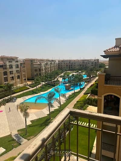 Last chance! Stone Residence, located on 90th Street (Tesaeen St. ), Fifth Settlement. A 220m² apartment with 4 rooms—ready for immediate handover and