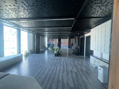 Office space with open view in Park St