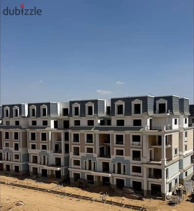اي فيلا روف 215م + 30م للبيع في ماونتن فيو 1.1 التجمع الخامس السعر يشمل الصيانة Mountain View 1.1 New Cairo
