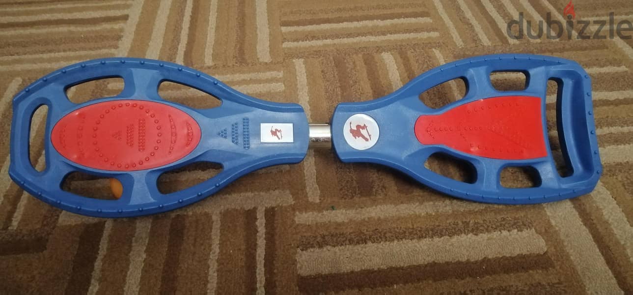 2 wheels skate board 2