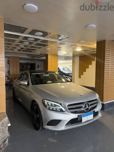 Mercedes-Benz C180 2020